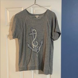 Guc JCrew short sleeve sweat shirt